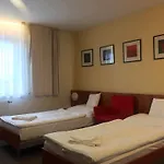 Maxim Ξενοδοχείο Svätý Jur