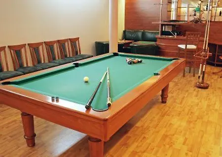 Maxim Hotel Svätý Jur